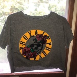 “Royalty” Grey distressed graphic tee